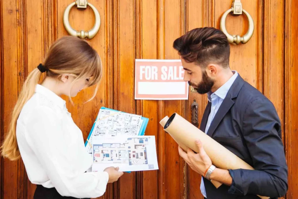 how much do property management companies charge