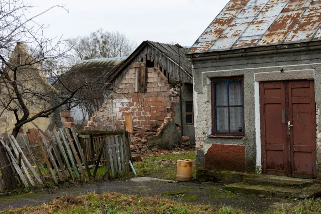 Severity of Property Damage in Canada